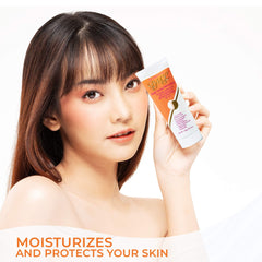 Texture swatch of DML Daily Facial Moisturizer SPF 25 demonstrates non-greasy absorption.