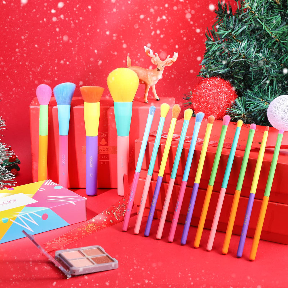 Docolor makeup brushes easy-clean soft bristles closeup for quick cleanup
