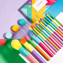 Docolor makeup brushes ergonomic handles closeup showing comfortable grip for precise application