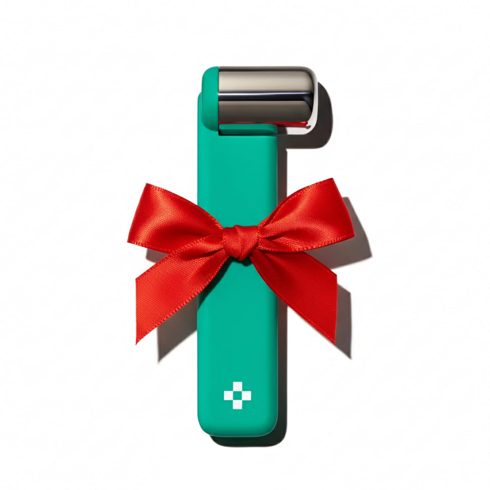 Doré Le Glaçon Ice Roller targets puffiness for a refreshed morning look and boosted circulation.