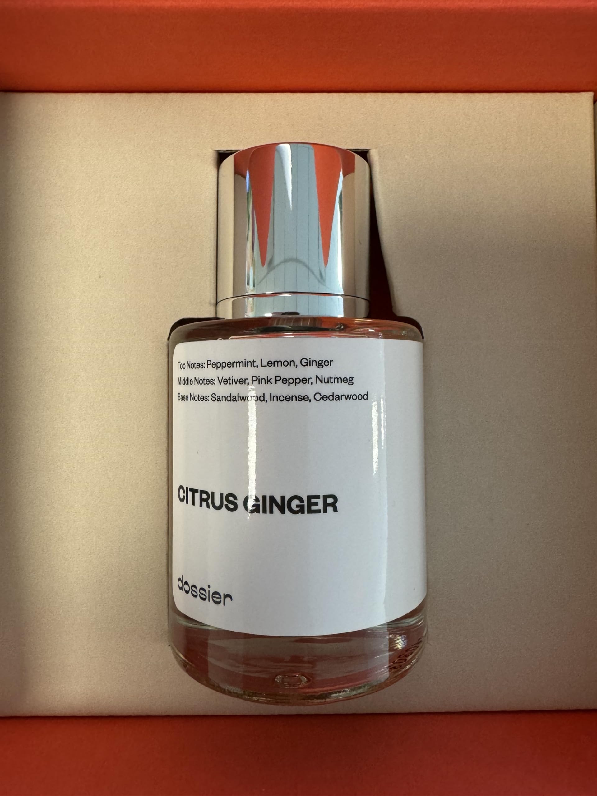 Dossier Citrus Ginger vegan and paraben-free formula supports clean beauty.