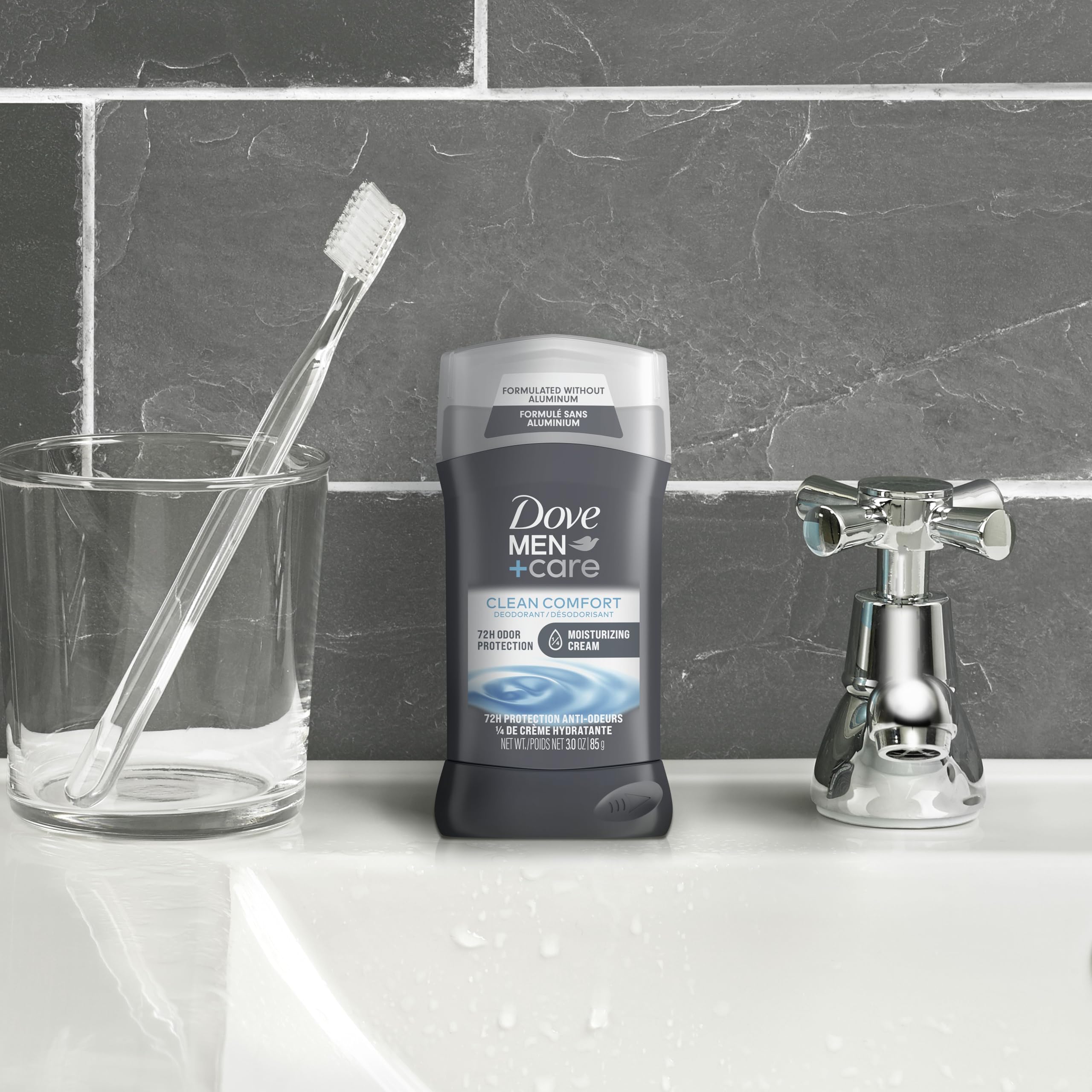 Dove Men+Care label emphasizes dermatologist-tested and pH-balanced skin care.