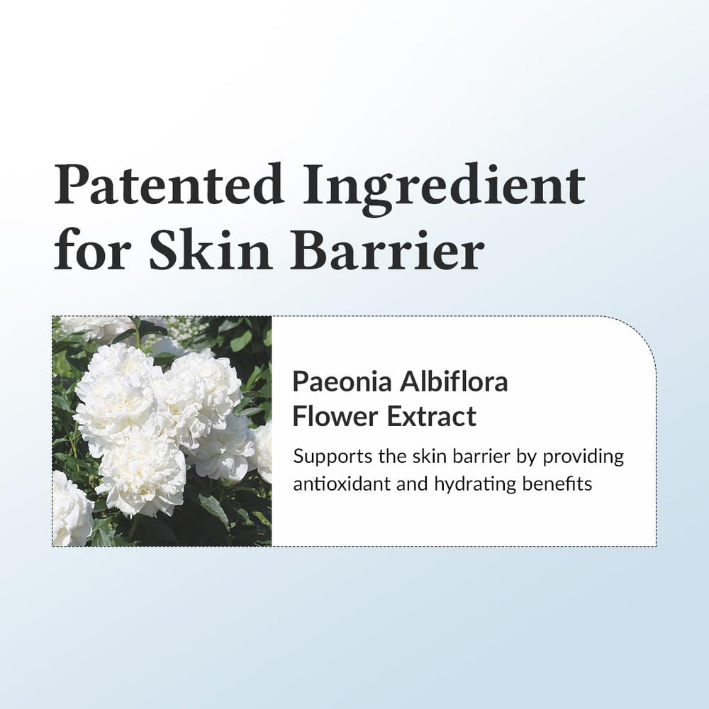 Dr.Althea 147 Barrier Cream application demonstrates lightweight hydration during routine