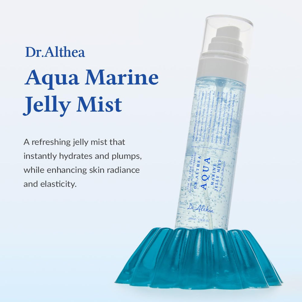 Dr.Althea Aqua Marine Jelly Mist fine mist spray demonstrates lightweight, refreshing application.