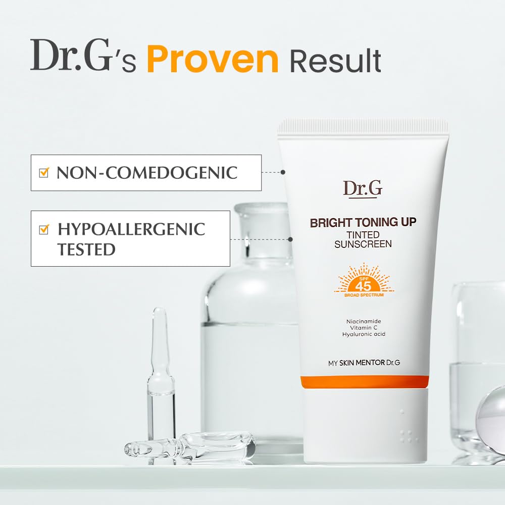 Dr.G formula highlights vitamin C and niacinamide for nourishing skin.