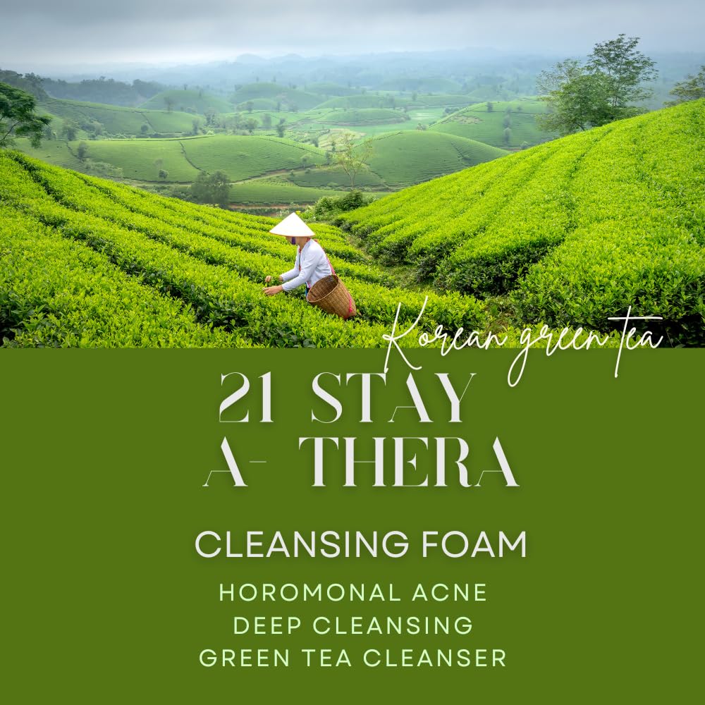 DR.ORACLE cleansing foam creamy texture ready for pore-deep cleansing routine.