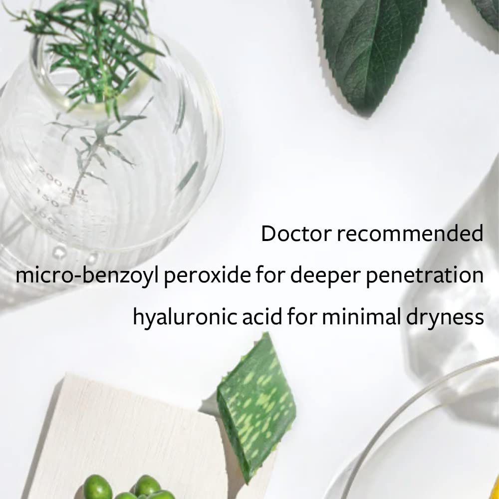Dr Song benzoyl peroxide wash foaming lather illustrating thorough cleansing