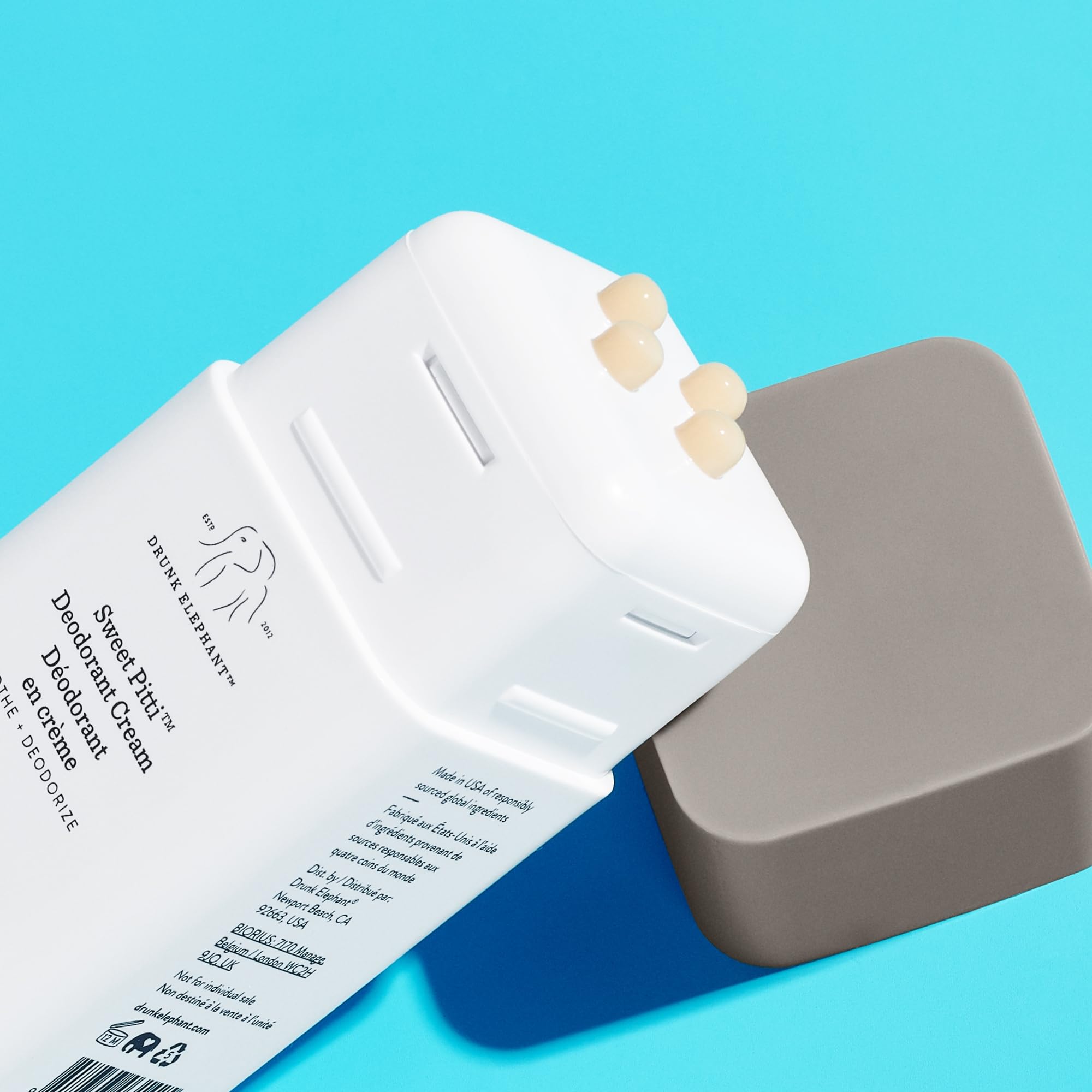 Drunk Elephant Sweet Pitti mandelic acid ingredient close-up for odor control.