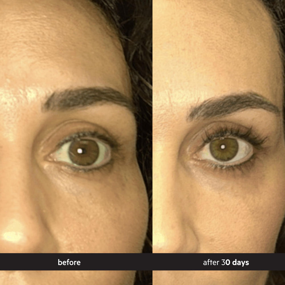 DS Labs Spectral.LASH bottle nozzle and brush for easy, quick-drying application.