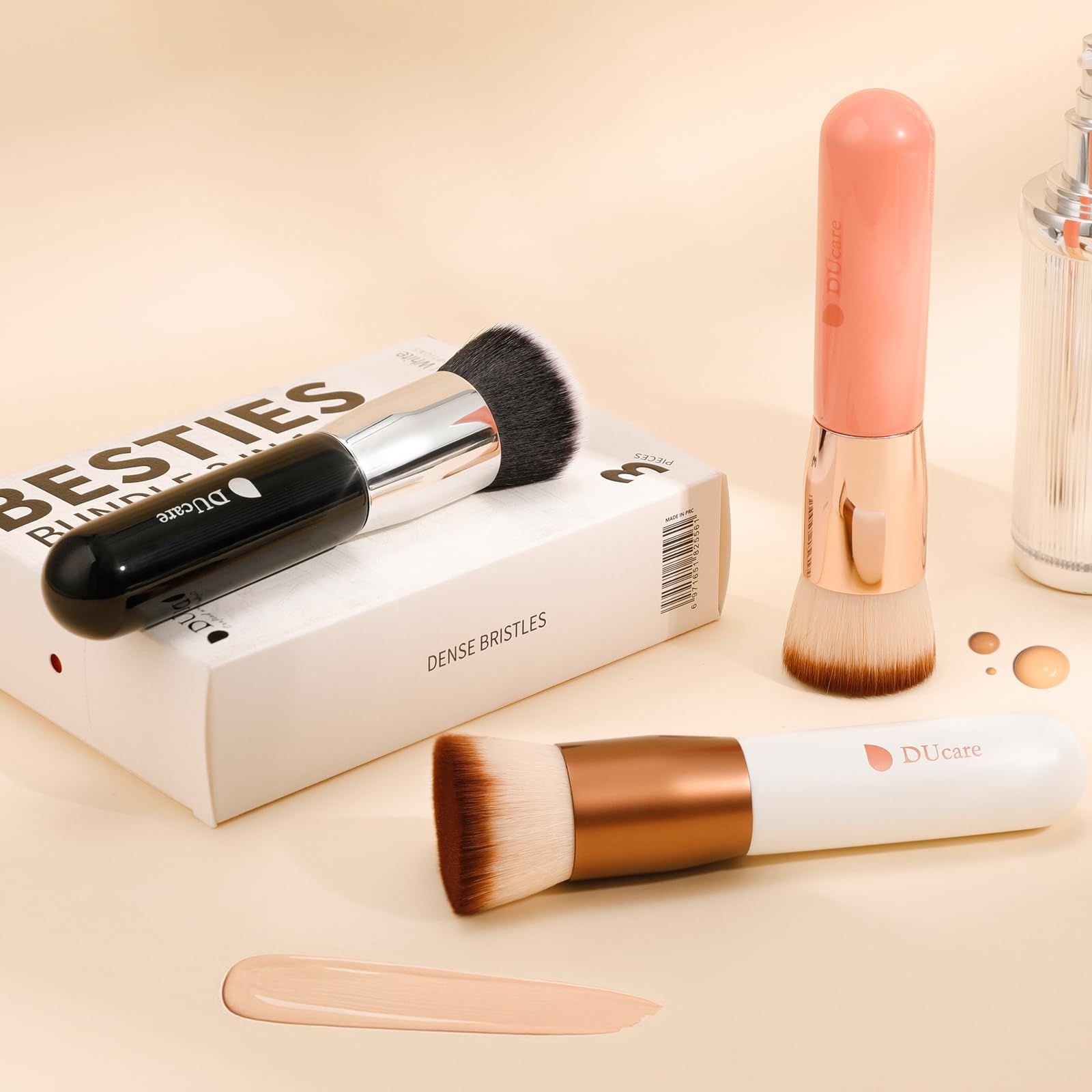 DUcare daily base routine essential brush for precise foundation application