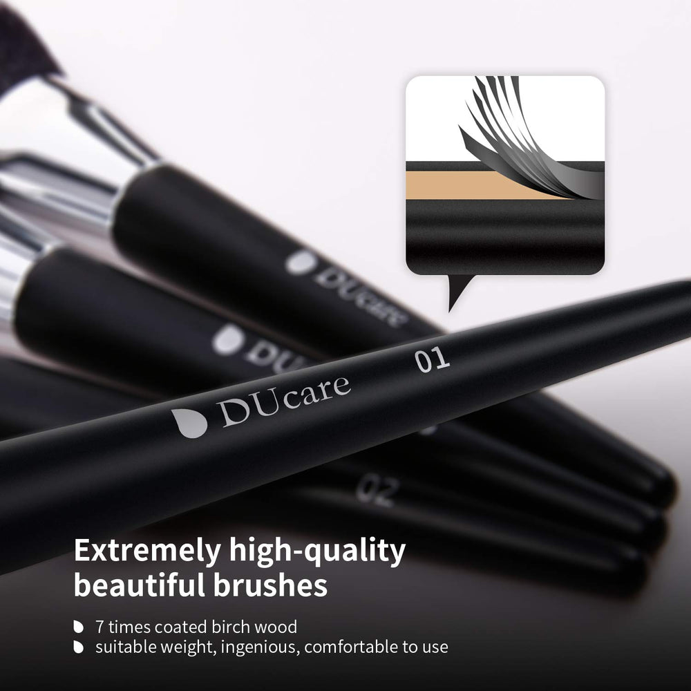 DUcare ergonomic wooden handles with black ferrules for comfortable use.