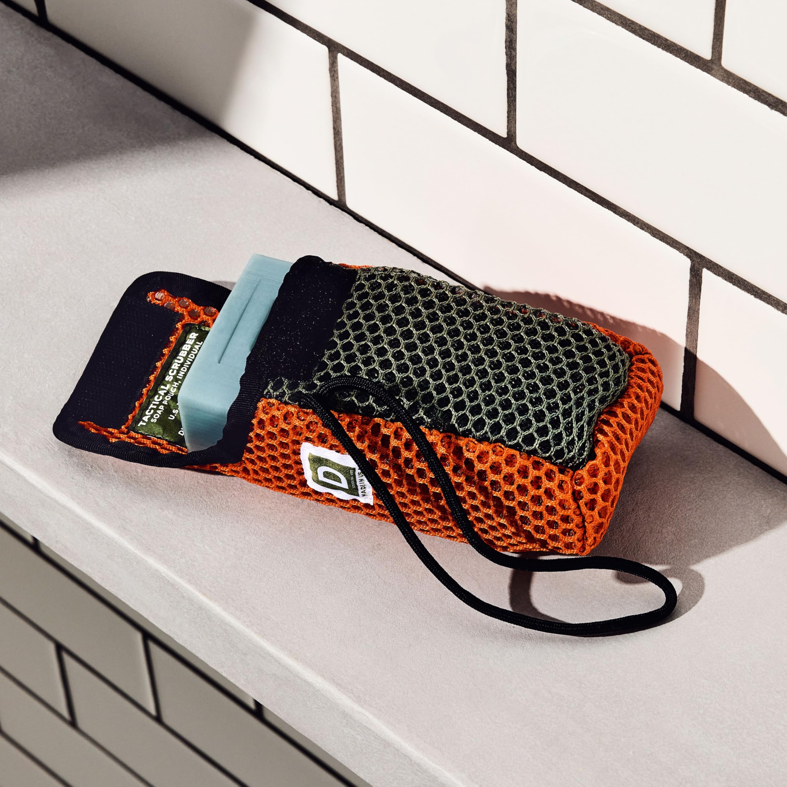 Duke Cannon Tactical Scrubber Pouch provides reliable hygiene in tactical or everyday situations.