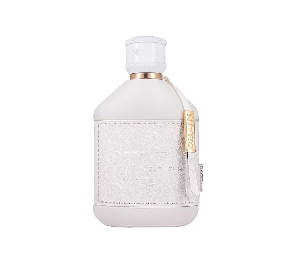Dumont Nitro White spray application suggesting a fresh signature scent.