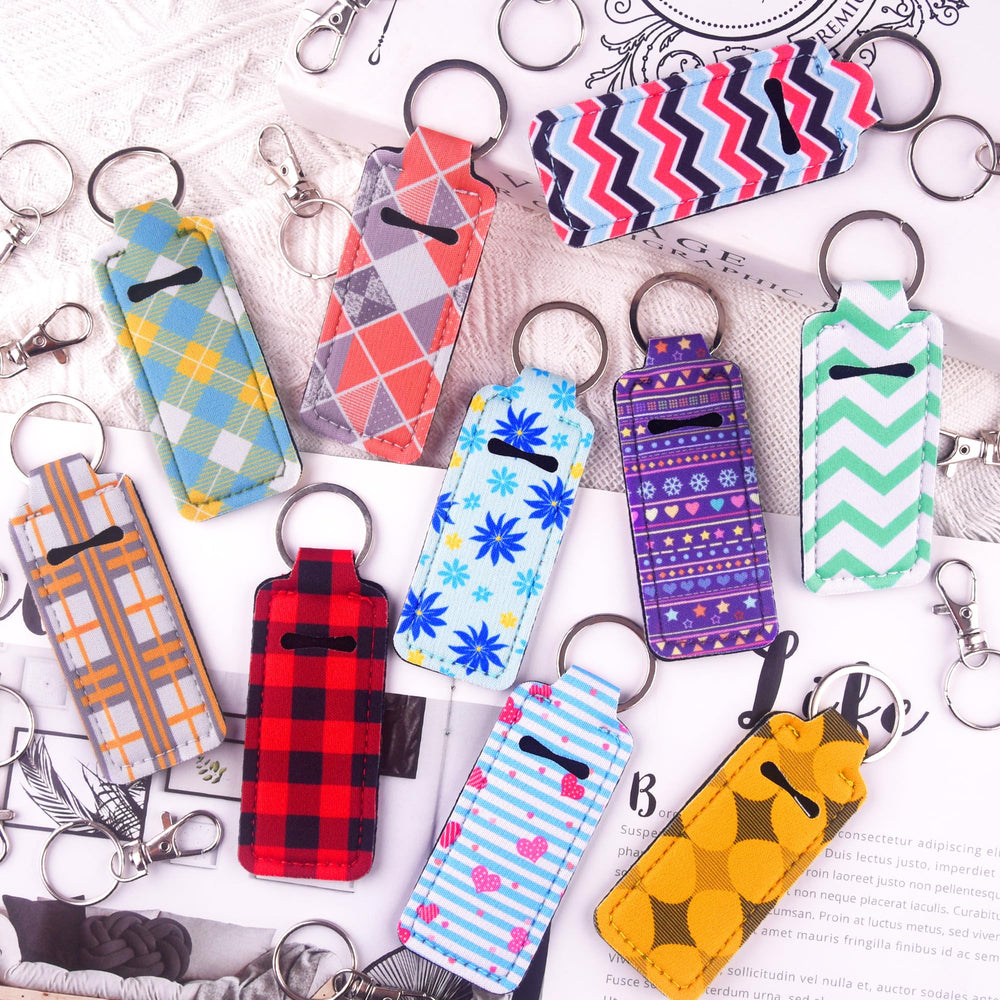 Duufin bright patterns add color and organization to purses.