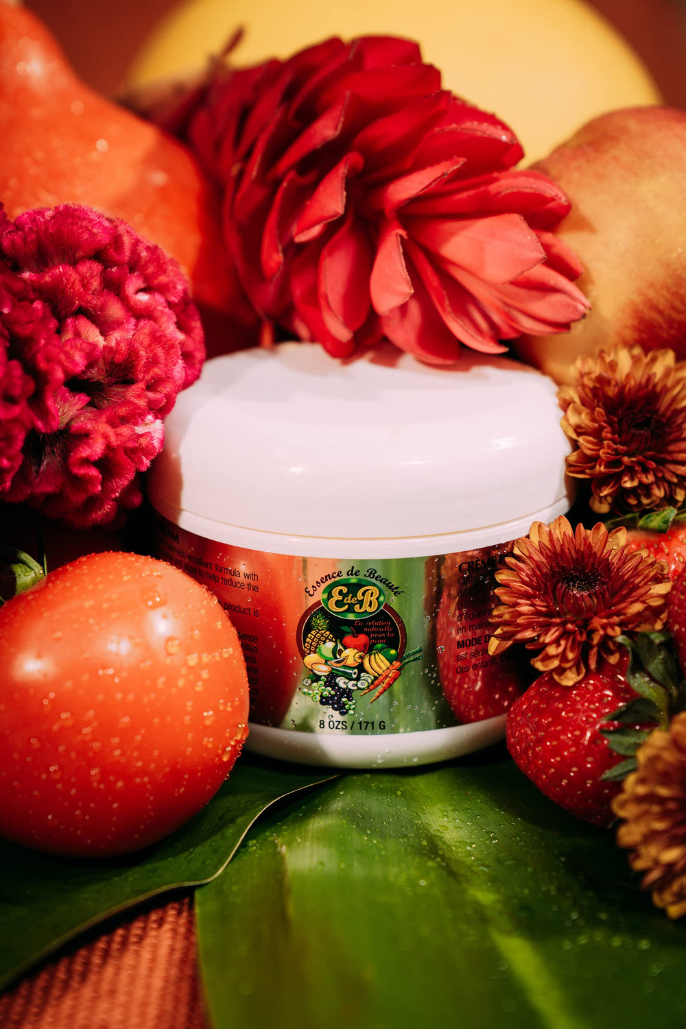 E de B Essence de Beaute Collagen Cream 8oz texture closeup—rich cream for moisturized body skin.