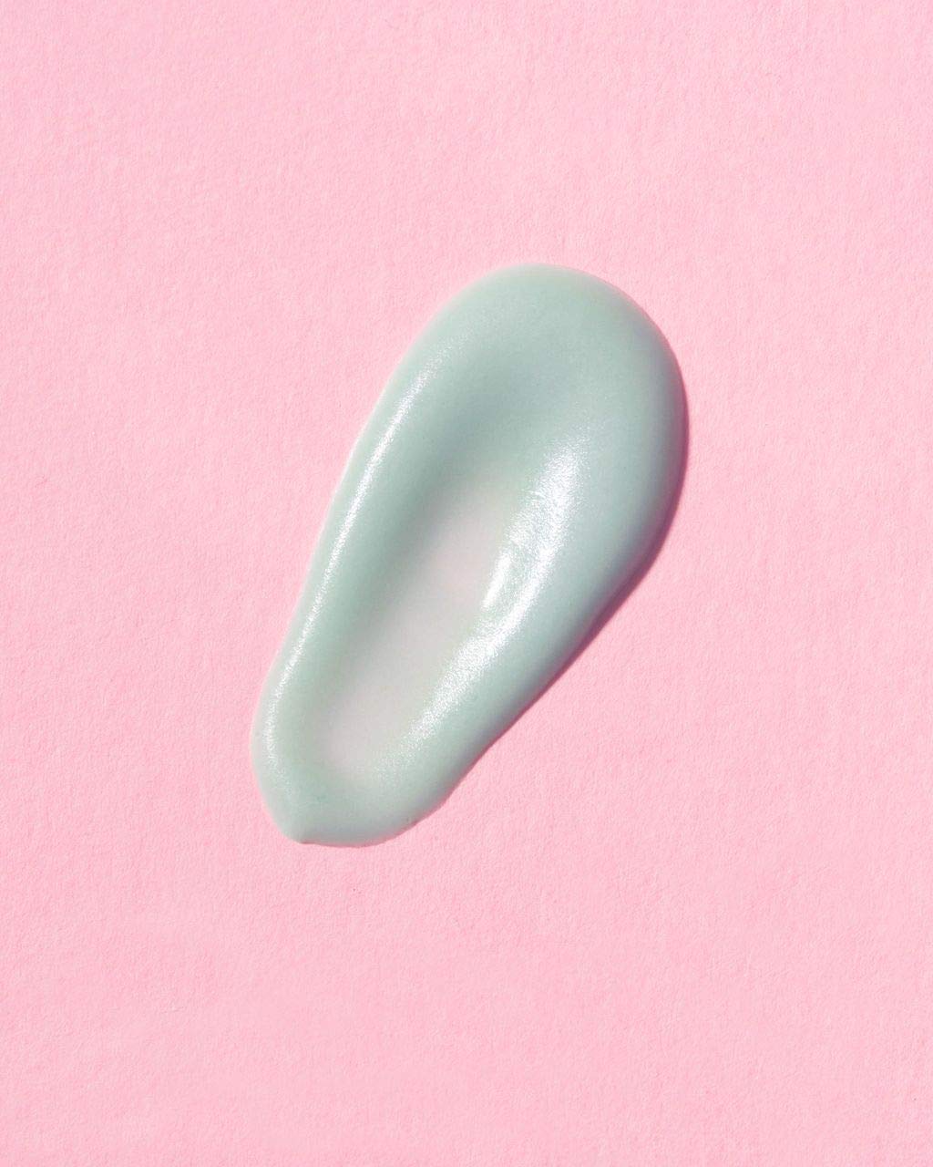 Earth Harbor AQUA AURA eye cream application around the orbital bone