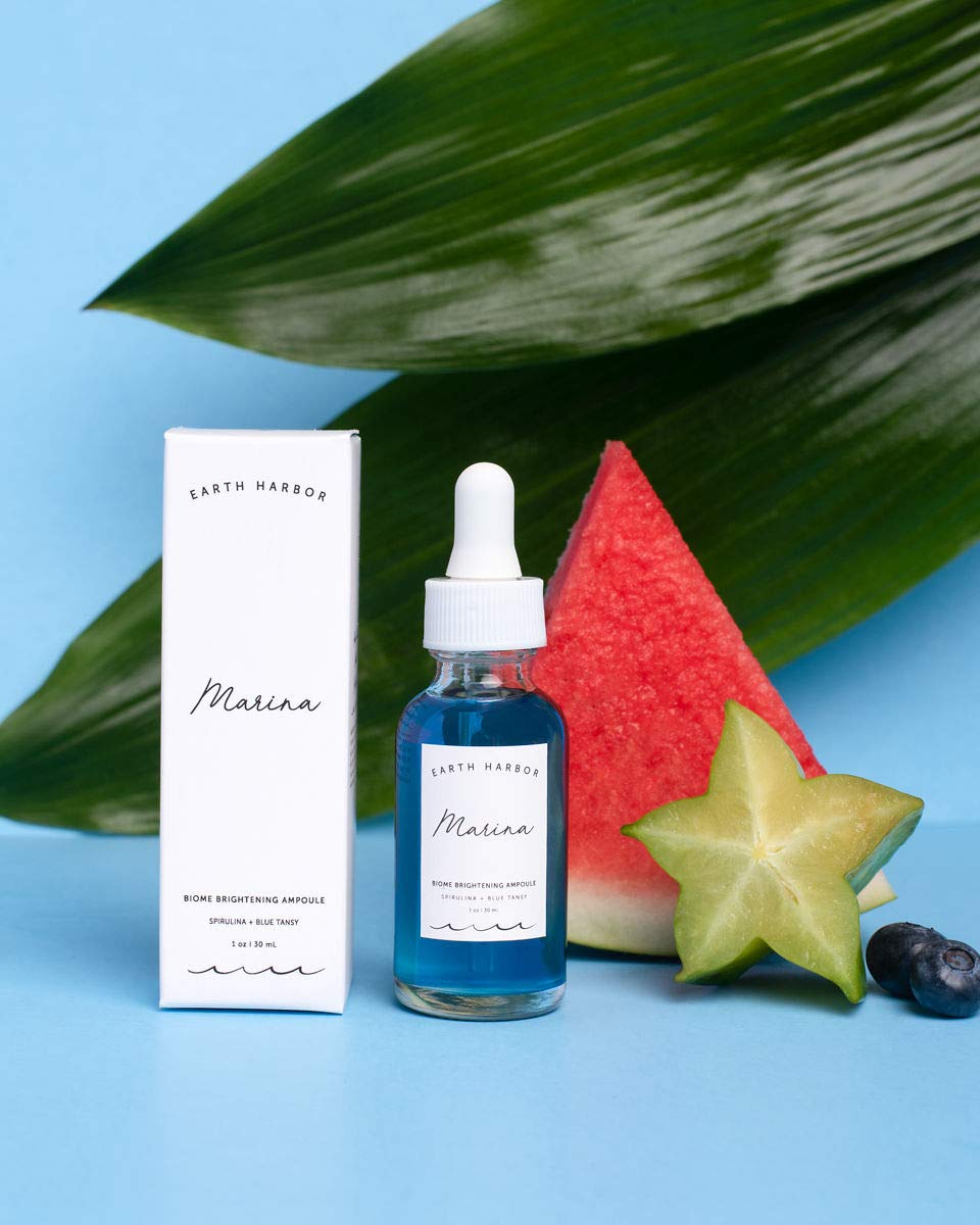 Earth Harbor Marina spirulina close-up highlights nutrient-rich support for healthy radiance.