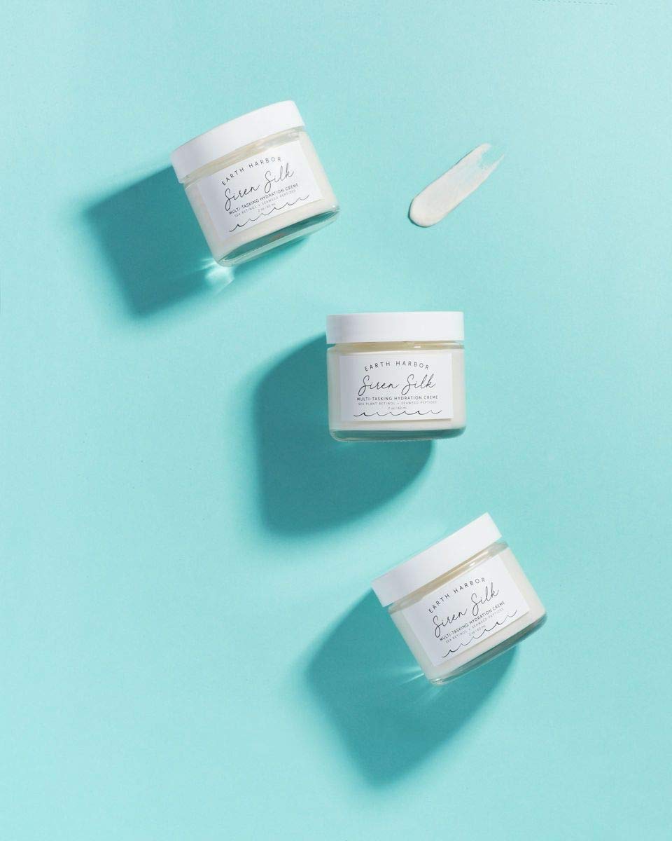 Earth Harbor SIREN SILK travel-friendly jar ready for on-the-go hydration