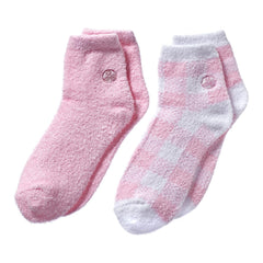 Earth Therapeutics Aloe Socks pink plaid pack front promotes soft feet.
