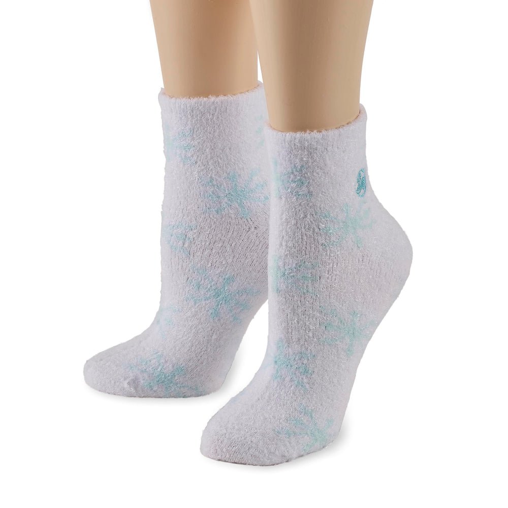 Earth Therapeutics Thera-Soft socks packaging, ready for gifting or personal spa day.
