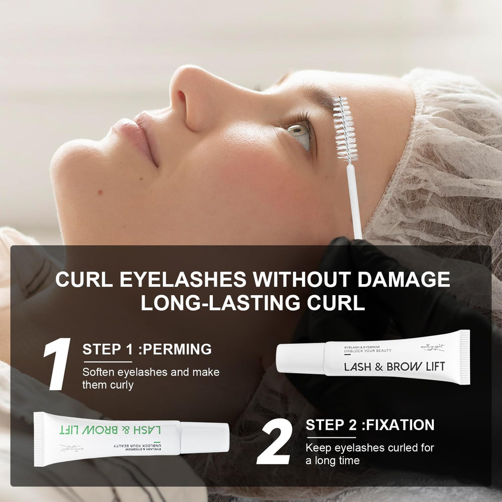 ECOFAN Lash Lift Kit fix-step demonstrates lifting the lashes with lasting effect.