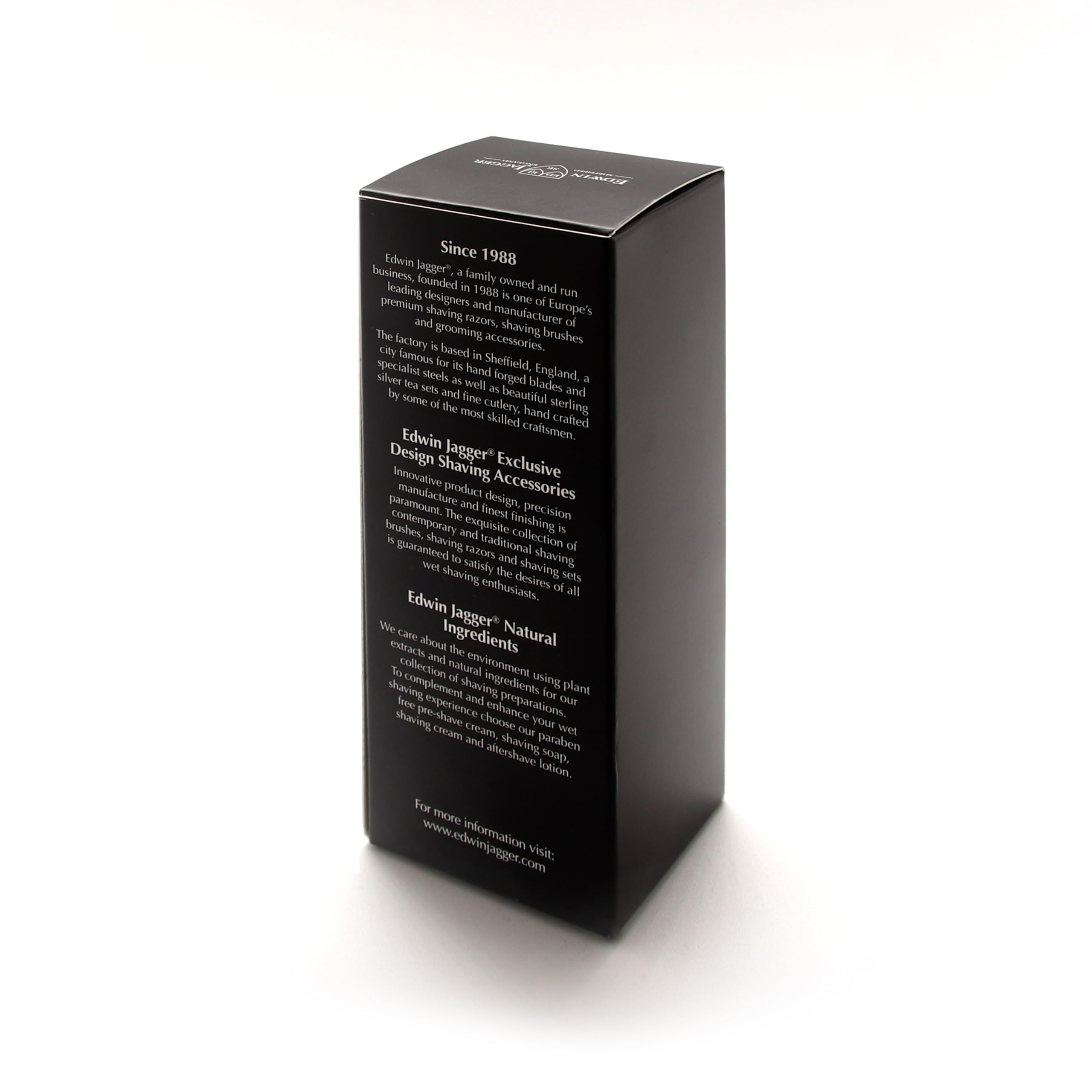 Edwin Jagger DE89LBLAMZ recyclable packaging highlighting eco-friendly choice.