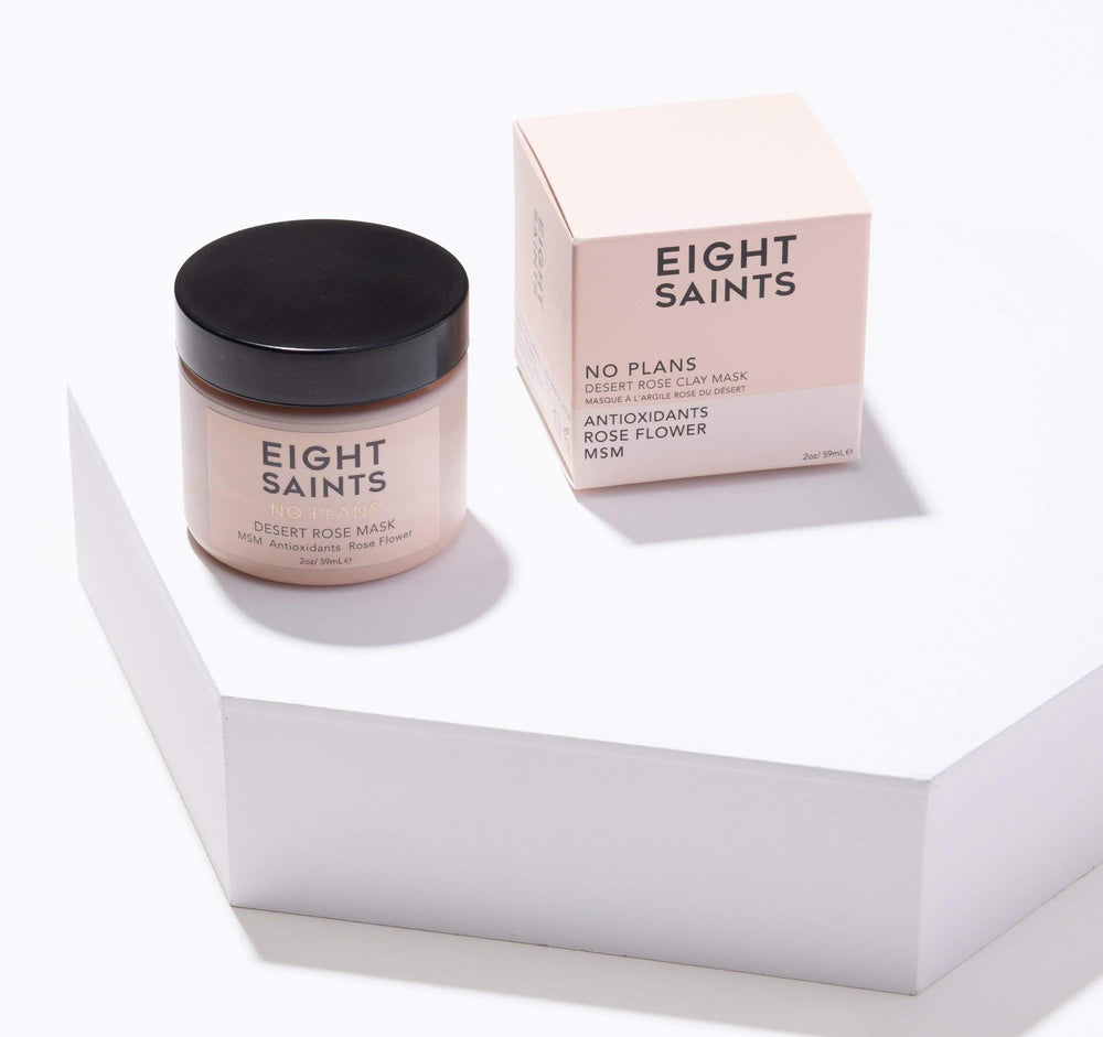 Eight Saints No Plans mask texture closeup highlighting kaolin clay texture for oil control.