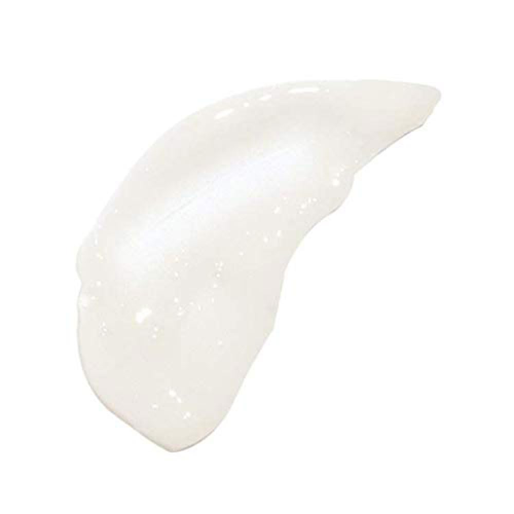 Eight Saints Aloe and Jojoba blend soothing and moisturizing skin.