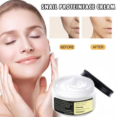 ELCHHIRSCH snail mucin cream gel texture closeup shows light, fast-absorbing hydration.