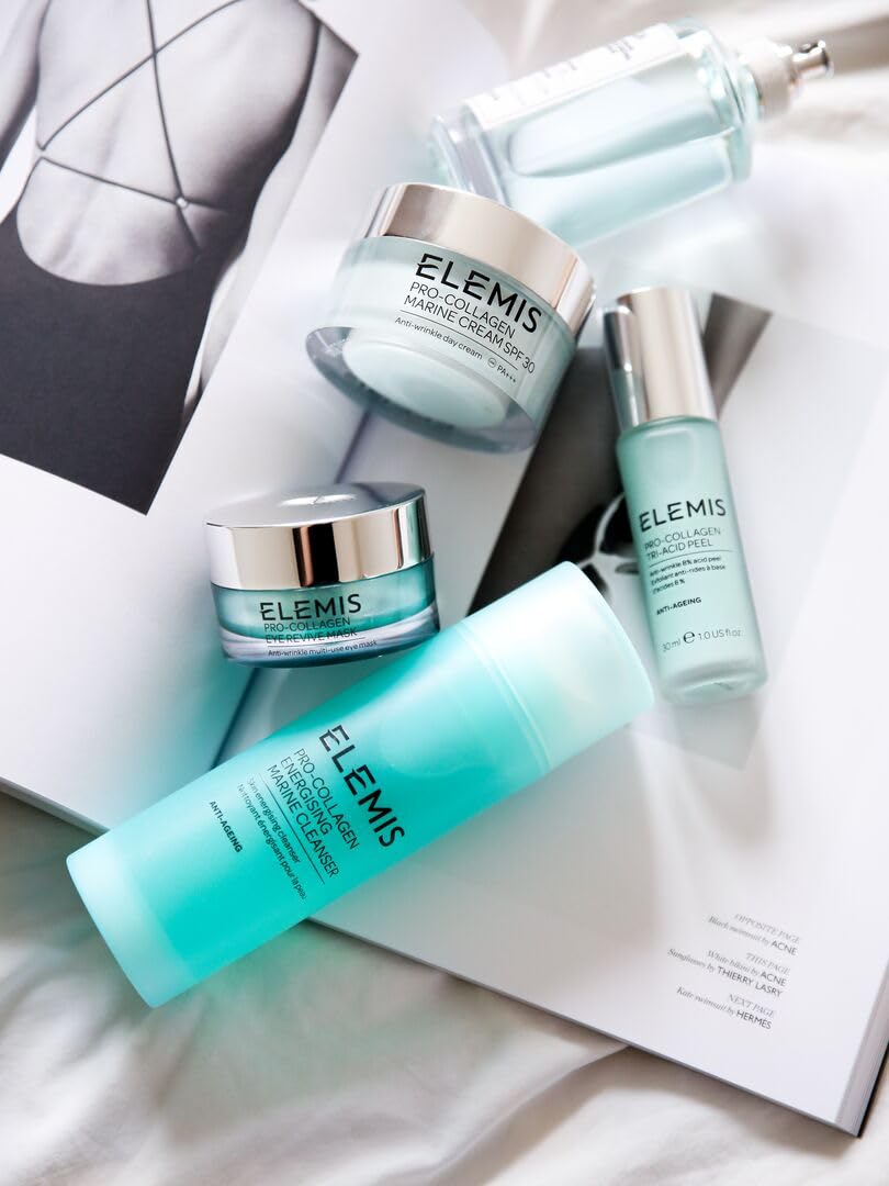 ELEMIS Pro-Collagen Energising Marine Cleanser face-lather moment for refreshing cleanse.