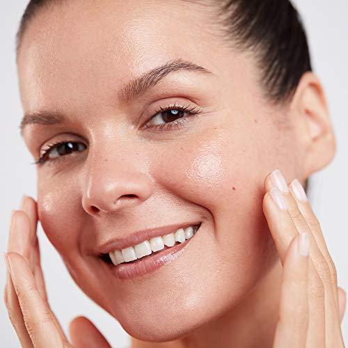 ELEMIS packaging shot highlights the 15ml travel-friendly bottle.