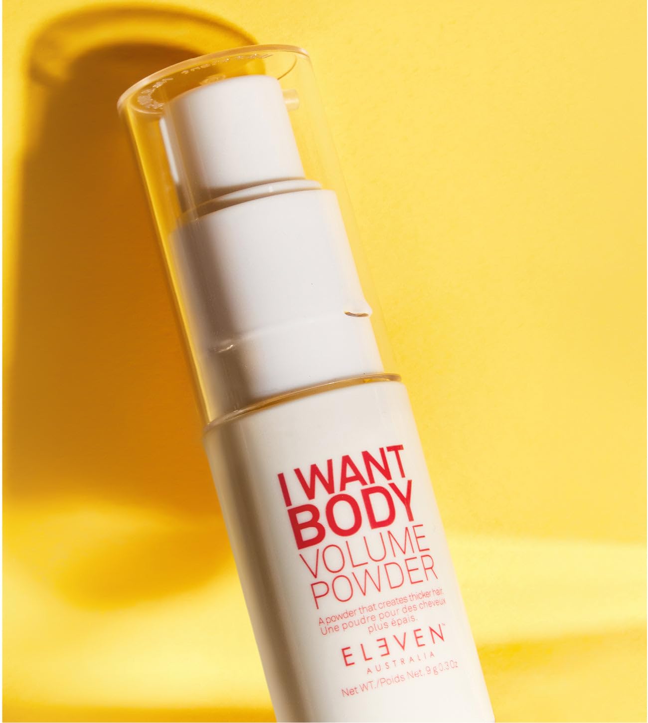 ELEVEN AUSTRALIA I Want Body Volume Powder applied to roots highlights instant lift and density.