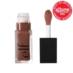 e.l.f. Glow Reviver Lip Oil XXl applicator hugs lips for smooth, non-sticky application.