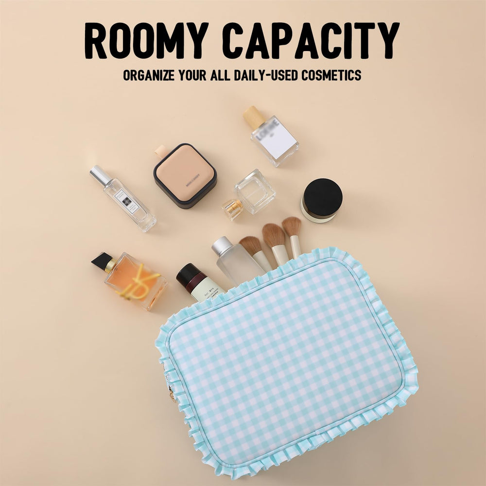 EMBRUNIOICE toiletry bag with ruffle mint ideal for organizing toiletries on trips