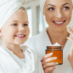 Encheng amber glass jar inner liner closeup highlights secure seal for leak-free travel.