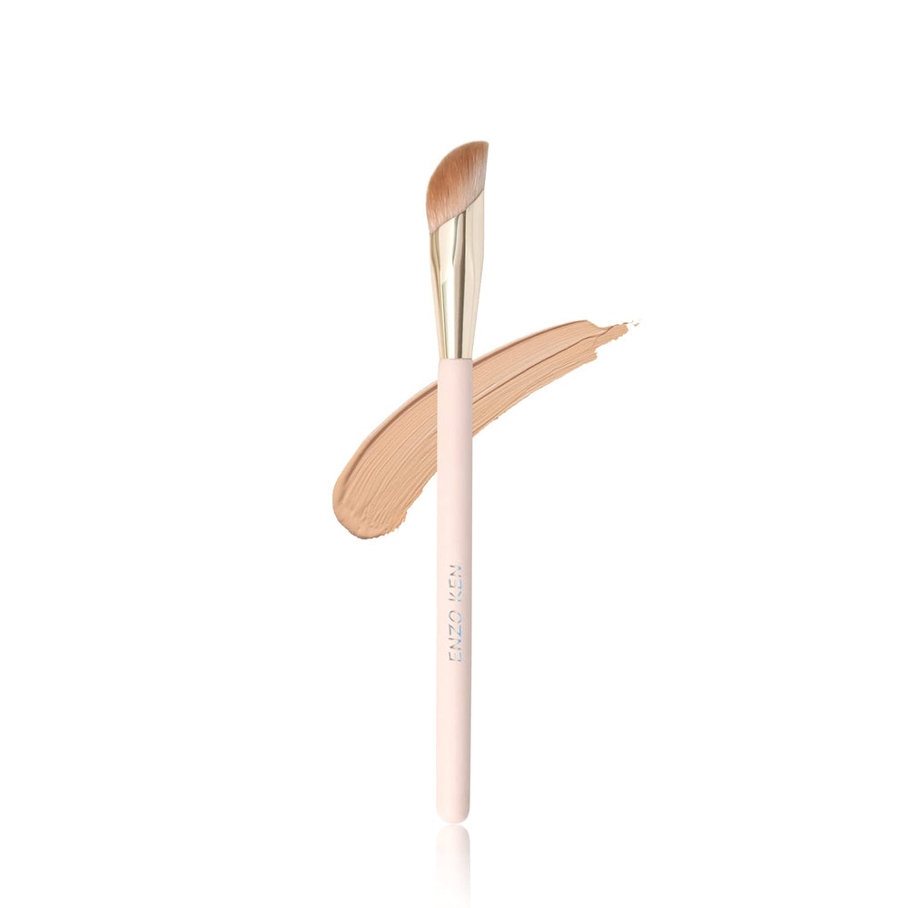 ENZO KEN angled concealer brush under-eye pink gold handle for precise, streak-free coverage.