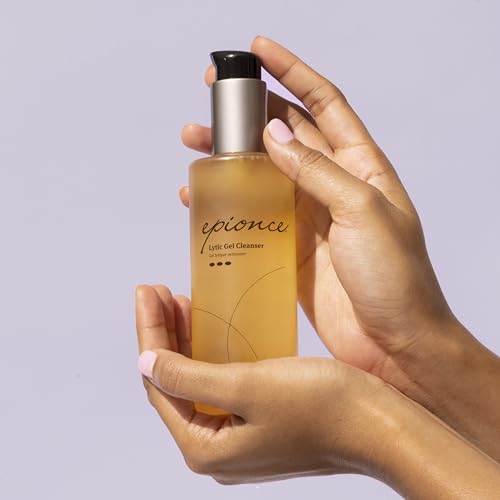 Epionce Lytic Gel Cleanser Renewal Lite pairing provides light moisturization