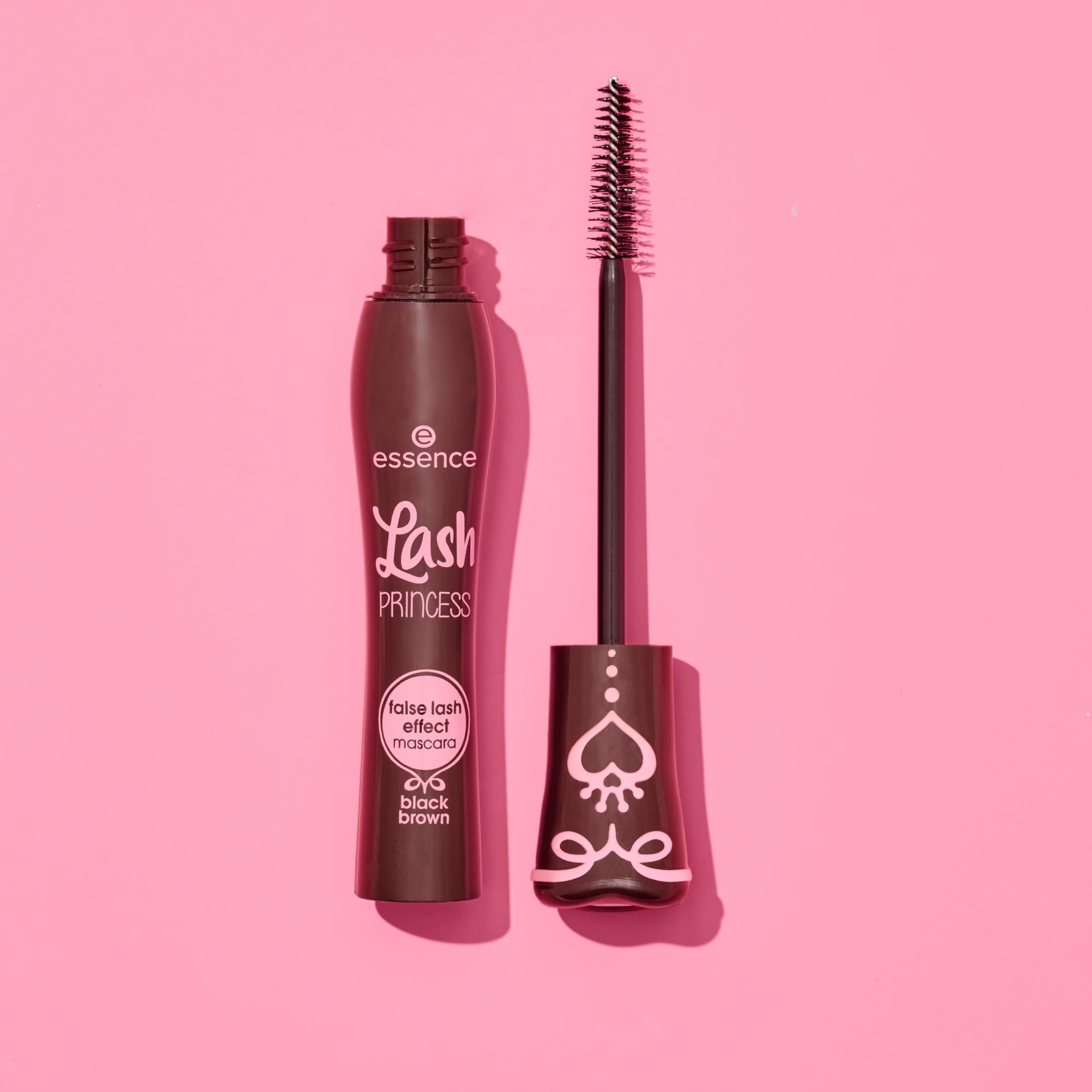 essence Lash Princess Brown mascara application close-up shows easy, streak-free coating.