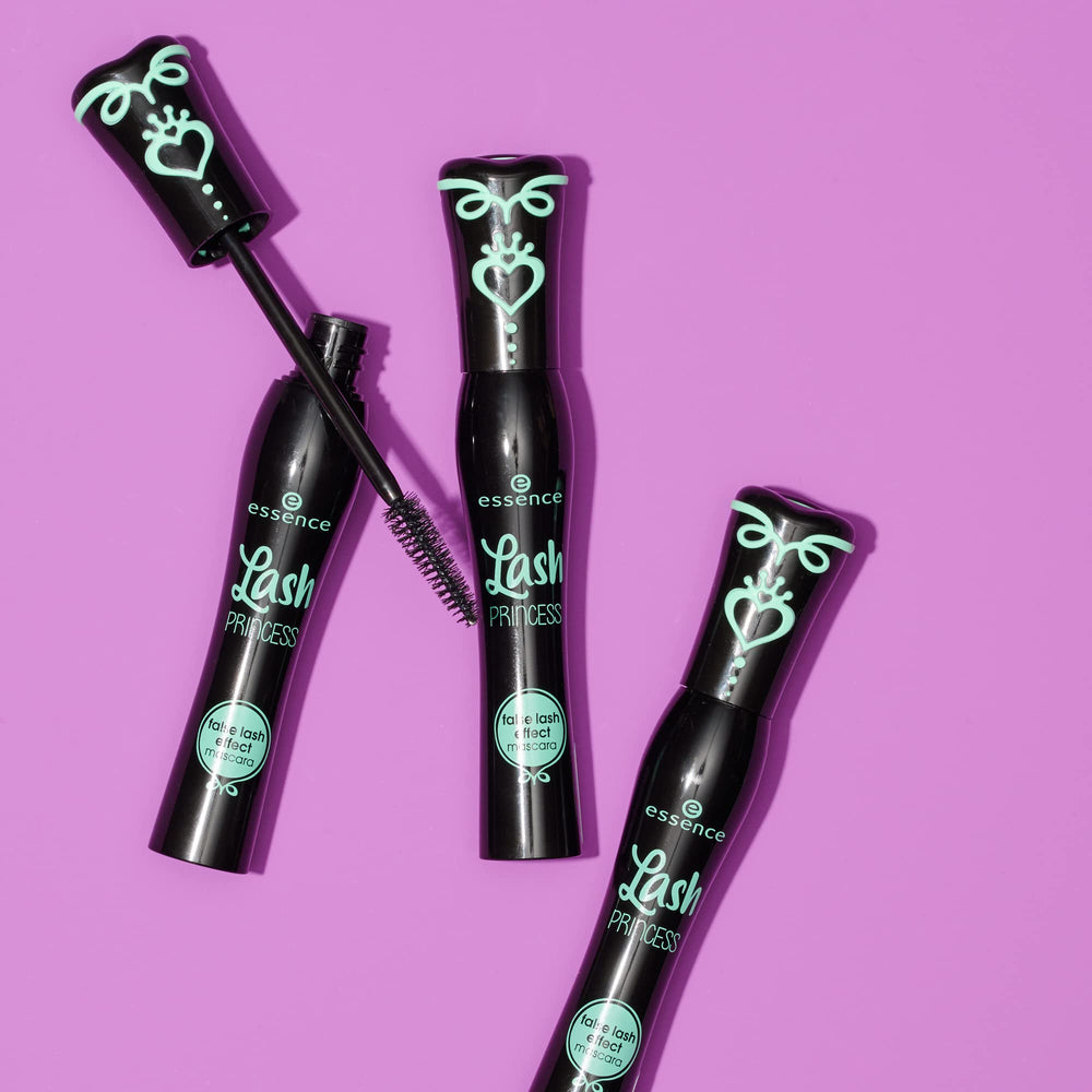 essence Lash Princess brush closeup reveals conic bristles for dramatic volume