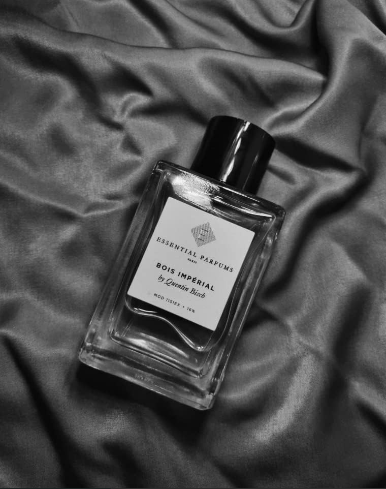 Essential Parfums Bois Imperial spray mist for easy daytime refresh