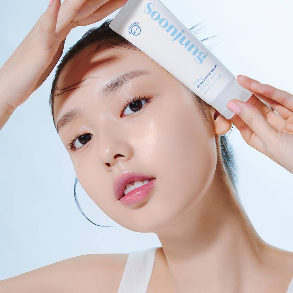ETUDE SoonJung Emulsion pump-dispense showing easy, mess-free application