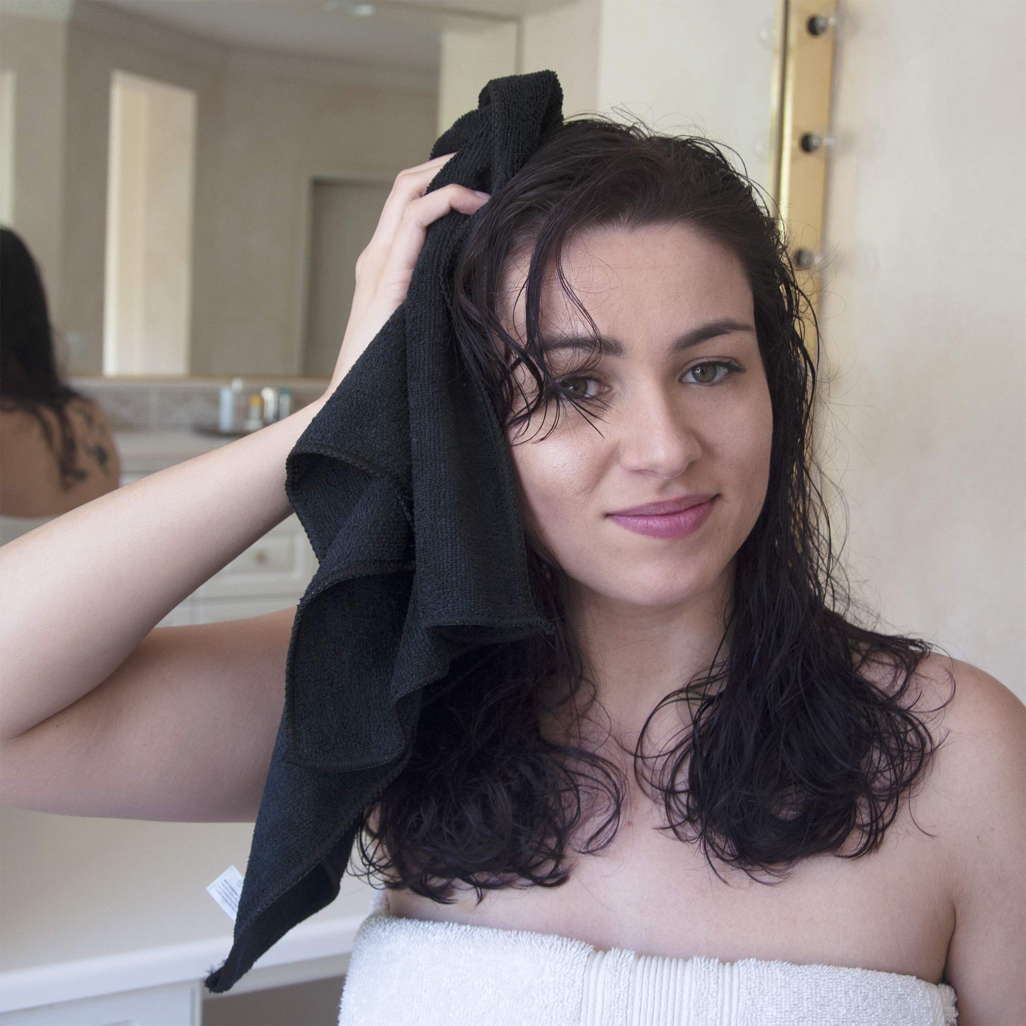 Eurow microfiber salon towels fast drying demonstrates time-saving routine.