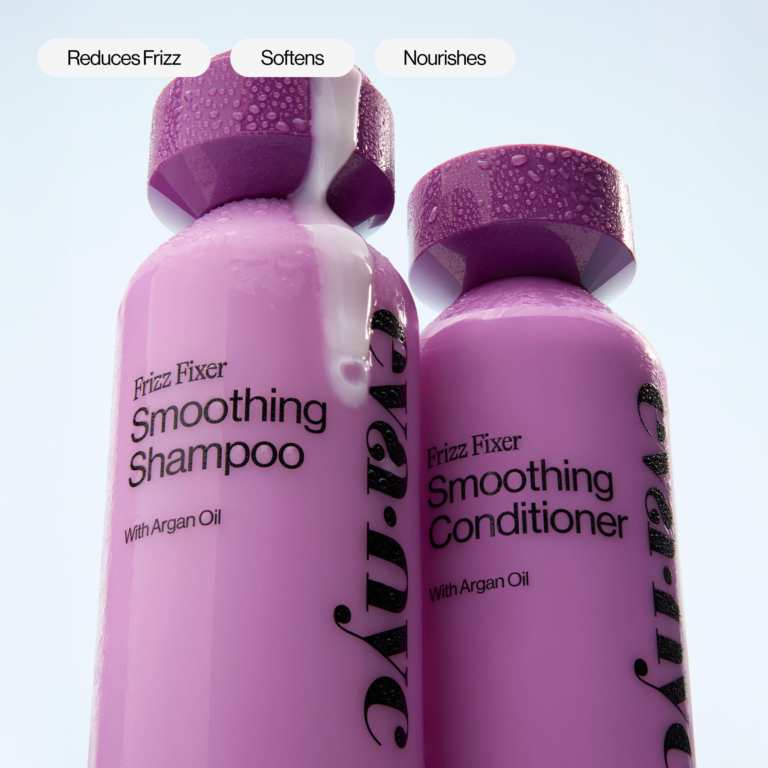 Eva NYC Champú, fragancia cálida de vainilla durante el lavado.