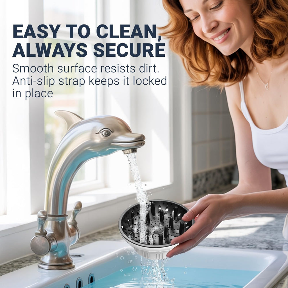 Evalunira universal diffuser clean-design shows smooth surface that resists dirt buildup.
