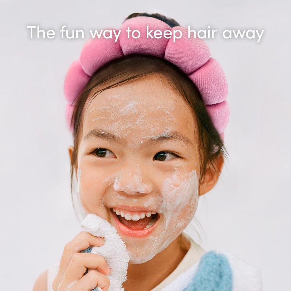 Evereden Kids Spa Headband absorbent-sponge soaks moisture for gentle cleansing.