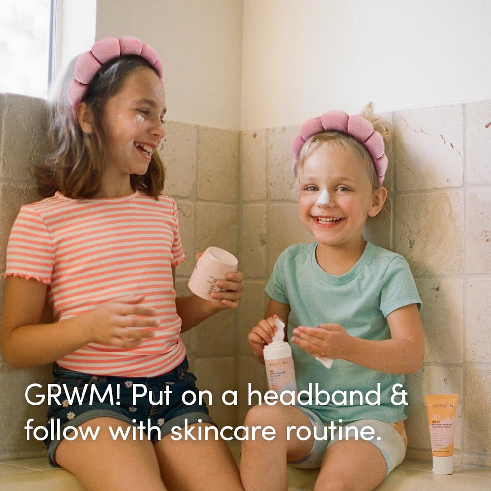 Evereden Kids Spa Headband stylish-comfy showcases trendy kid-friendly design.