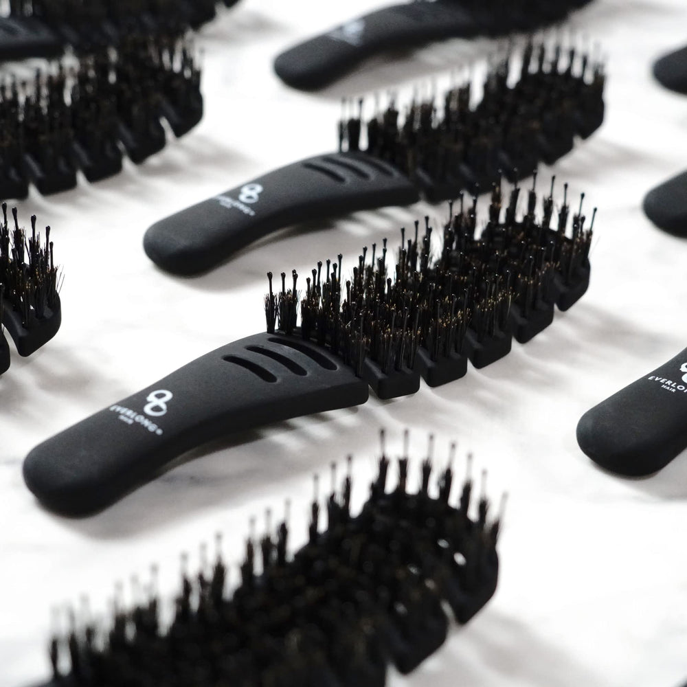 Everlong Flex Boar Bristle Brush ergonomic handle provides precise brushing.