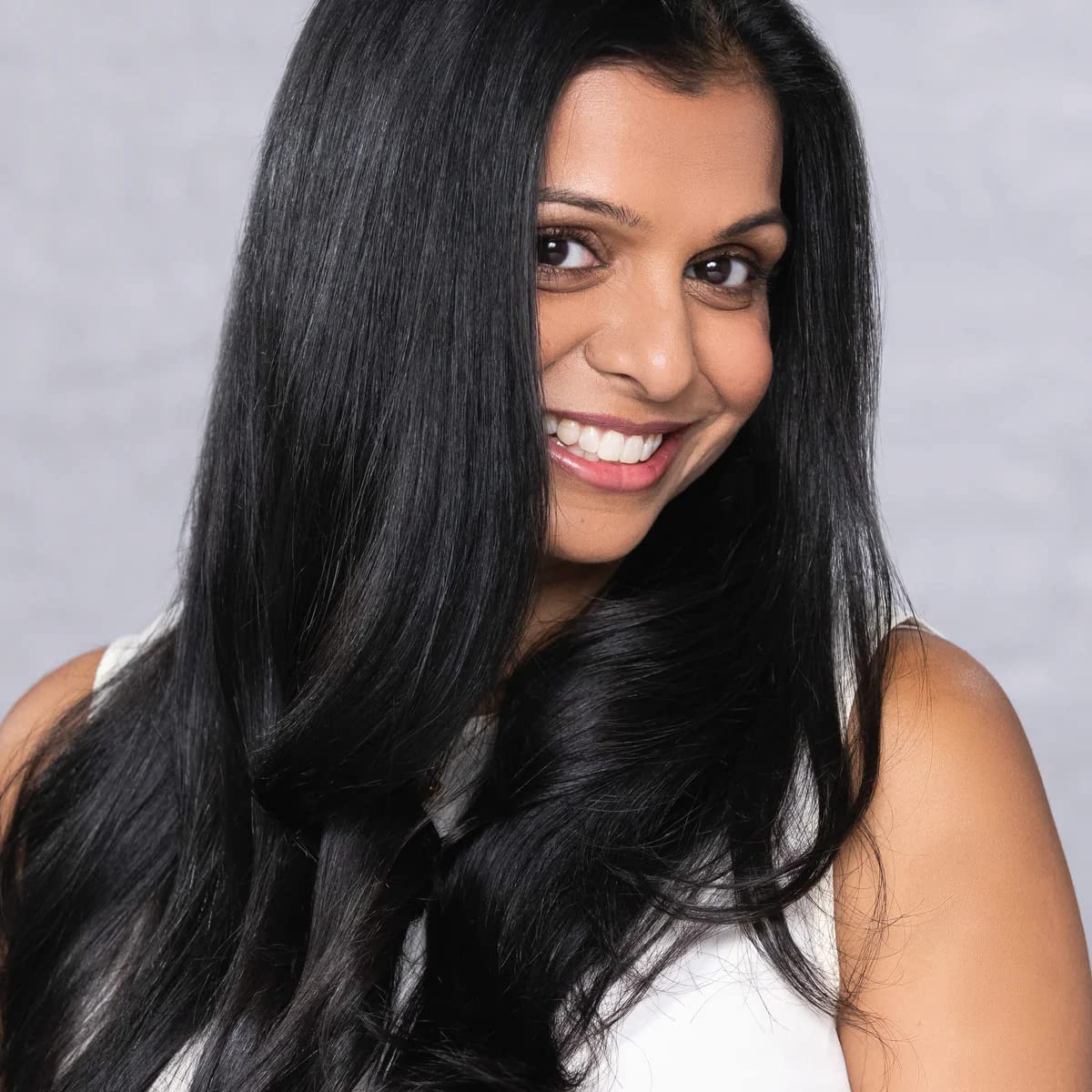 Eco-friendly packaging of EVOLVh UltraShine Moisture Conditioner