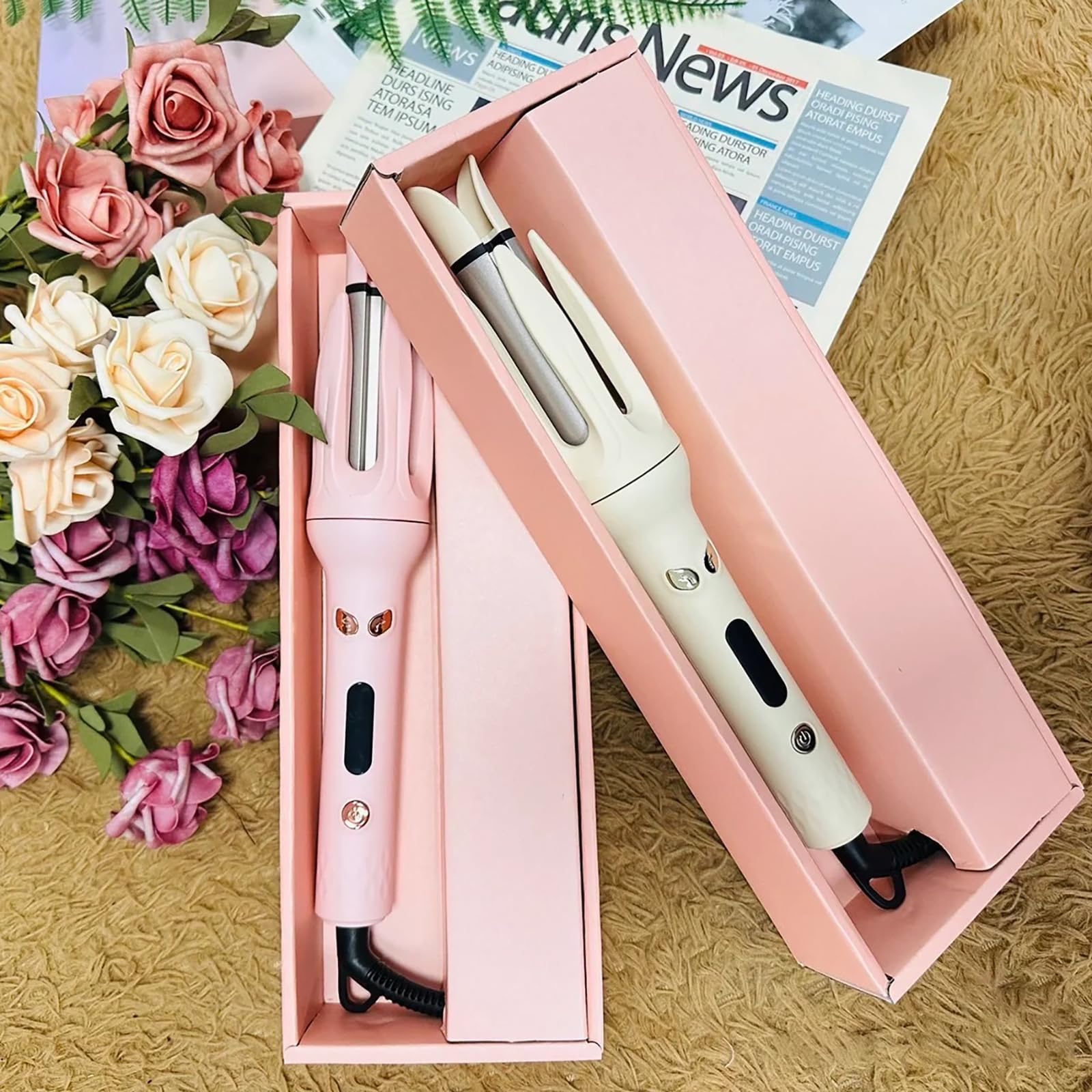 EYCOMTOM ergonomic curling wand designed for comfortable handling.
