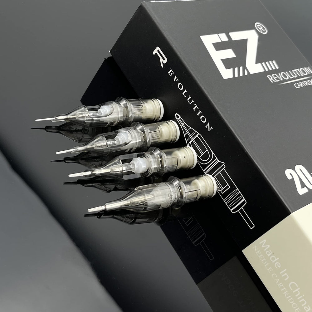 EZTAT2 round liner 5RL needle tip highlighted for precise line work and clean ink flow.